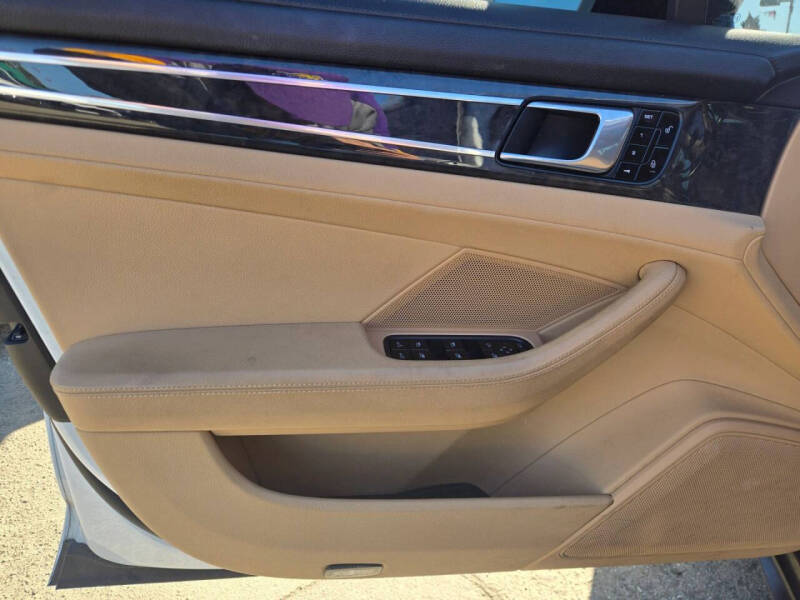 2018 Porsche Panamera