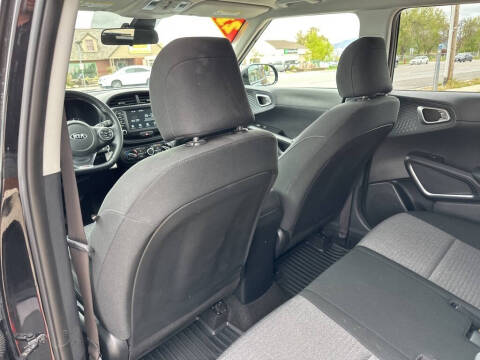 2021 Kia Soul GT-Line