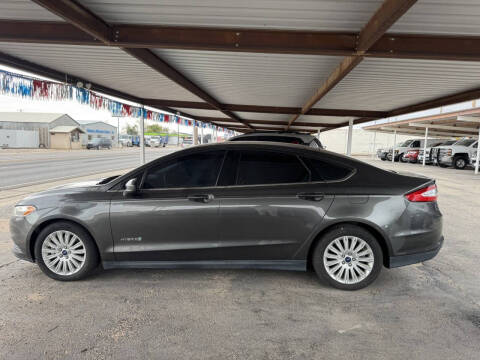 2016 Ford Fusion Hybrid S