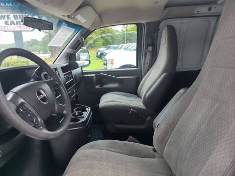 2017 GMC Savana 2500