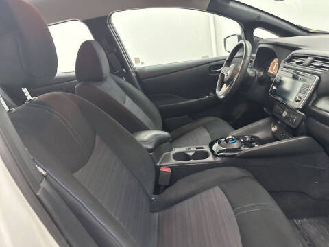 2018 Nissan LEAF SV