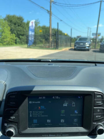 2021 Hyundai Kona SEL Plus