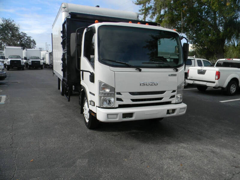 2016 Isuzu NPR-HD