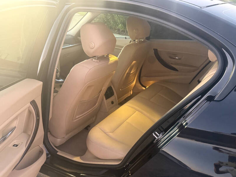 2015 BMW 3 Series 328i