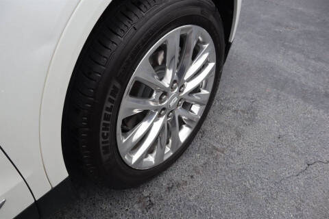 2019 Cadillac XT5 Luxury