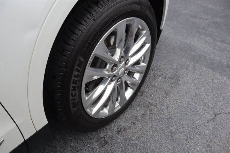 2019 Cadillac XT5 Luxury