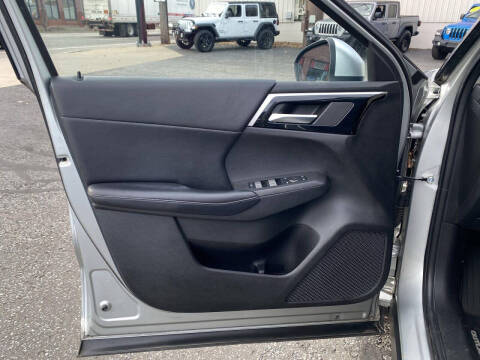 2022 Mitsubishi Outlander SE