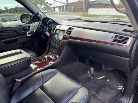 2013 Cadillac Escalade Luxury