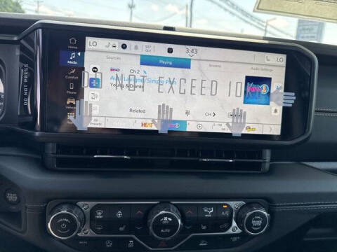 2025 Jeep Gladiator High Tide