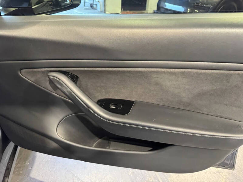 2020 Tesla Model 3 Performance