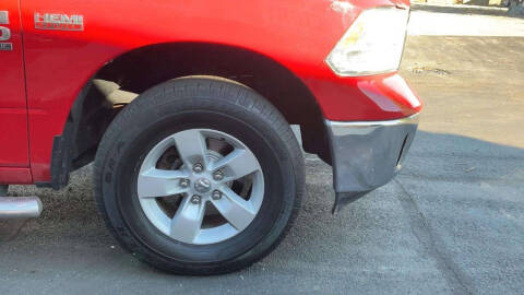 2019 RAM 1500 Classic SLT