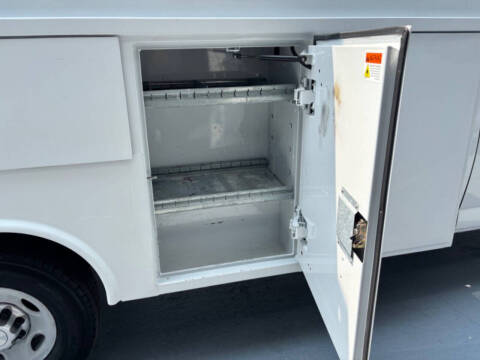 2014 Chevrolet Express KUV Van
