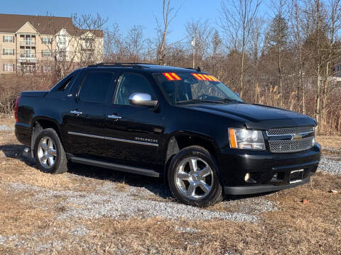 2011 Chevrolet Avalanche for sale at Saratoga Motors in Gansevoort NY