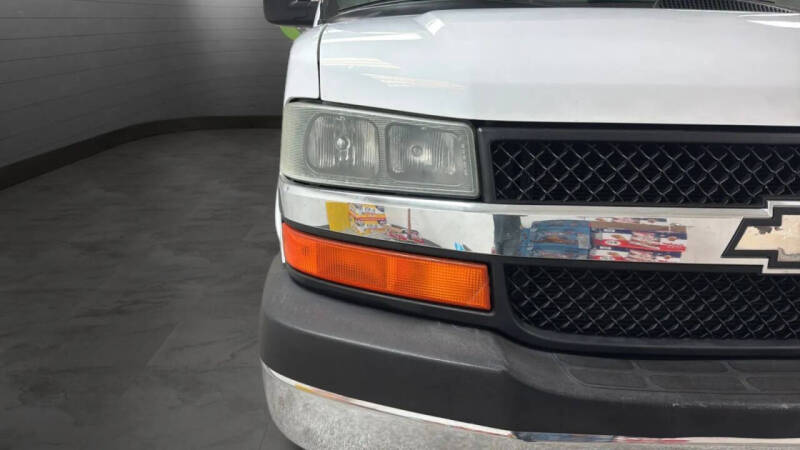 2004 Chevrolet Express 3500
