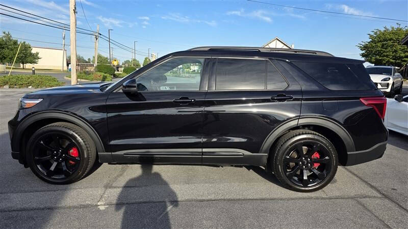 2022 Ford Explorer ST
