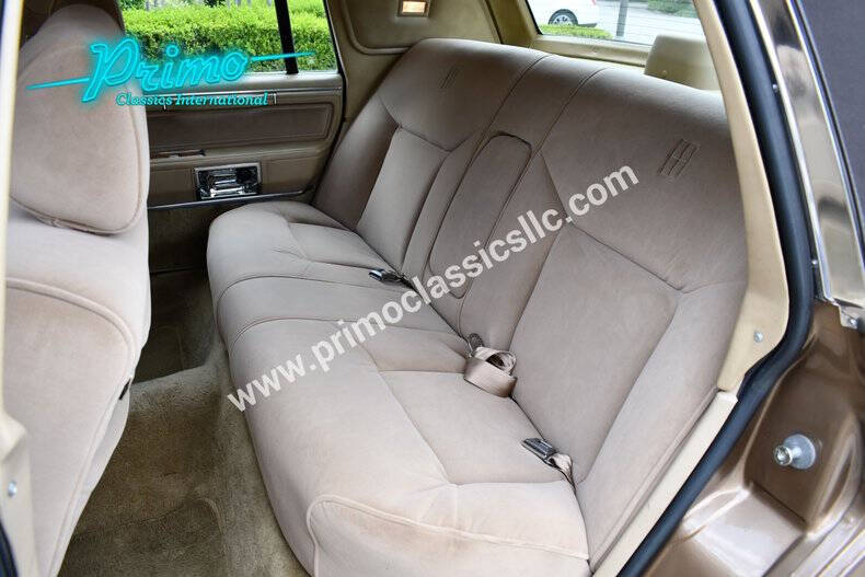 1986 Lincoln Town Car