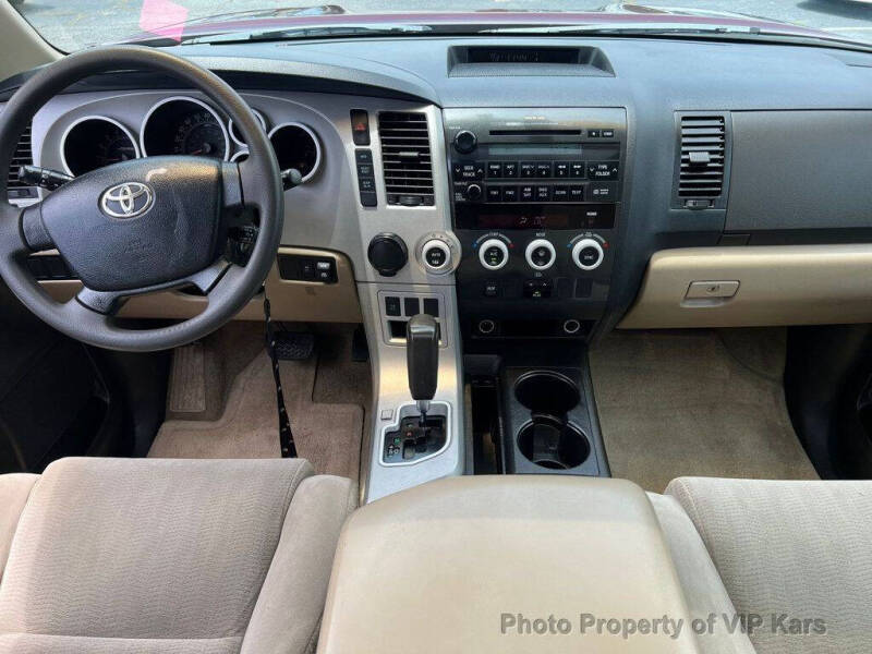 2008 Toyota Sequoia SR5