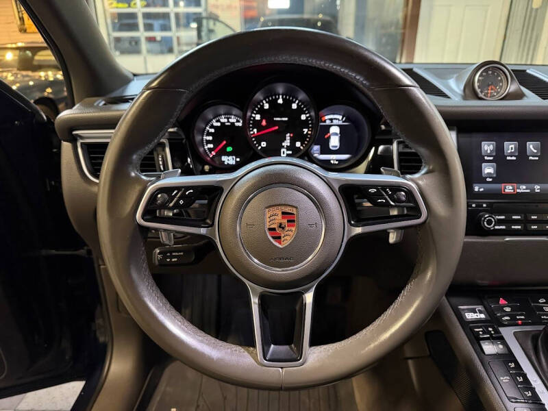 2018 Porsche Macan