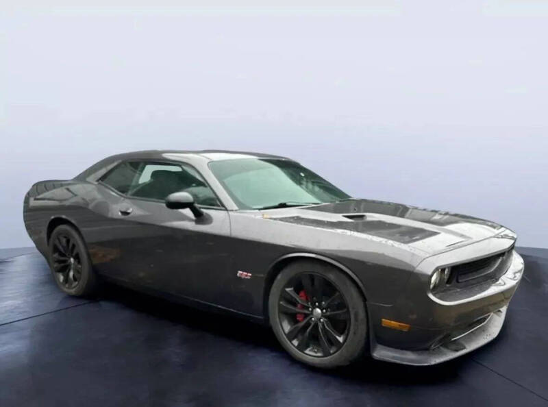 2014 Dodge Challenger SRT8