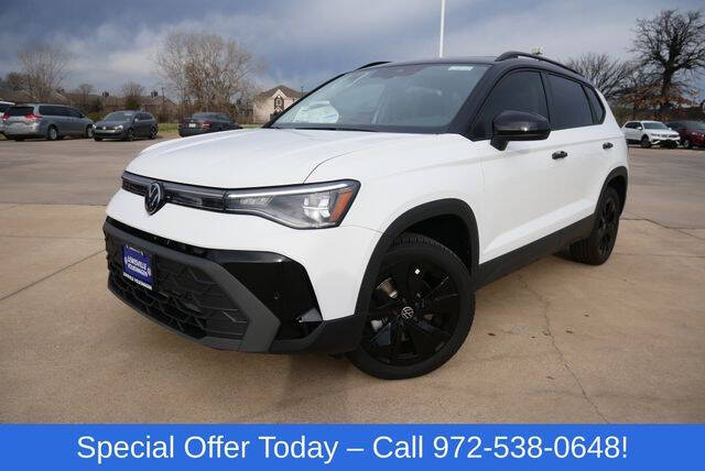 Used 2025 Volkswagen Taos SE Black with VIN 3VV3C7B29SM013813 for sale in Lewisville, TX