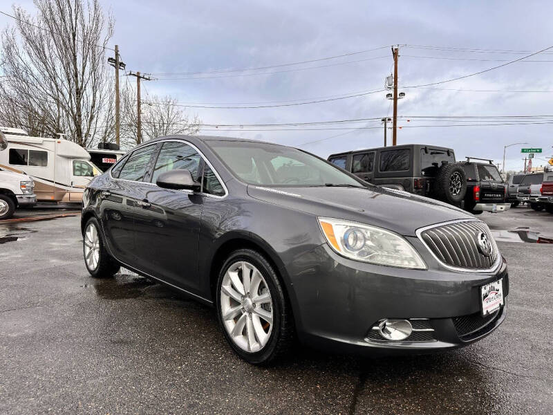 2013 Buick Verano 1SL's photo