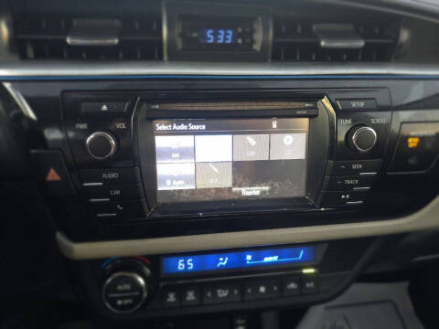 2015 Toyota Corolla LE