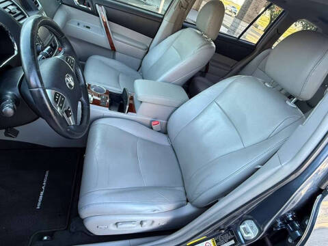 2013 Toyota Highlander Limited