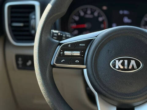 2022 Kia Sportage LX
