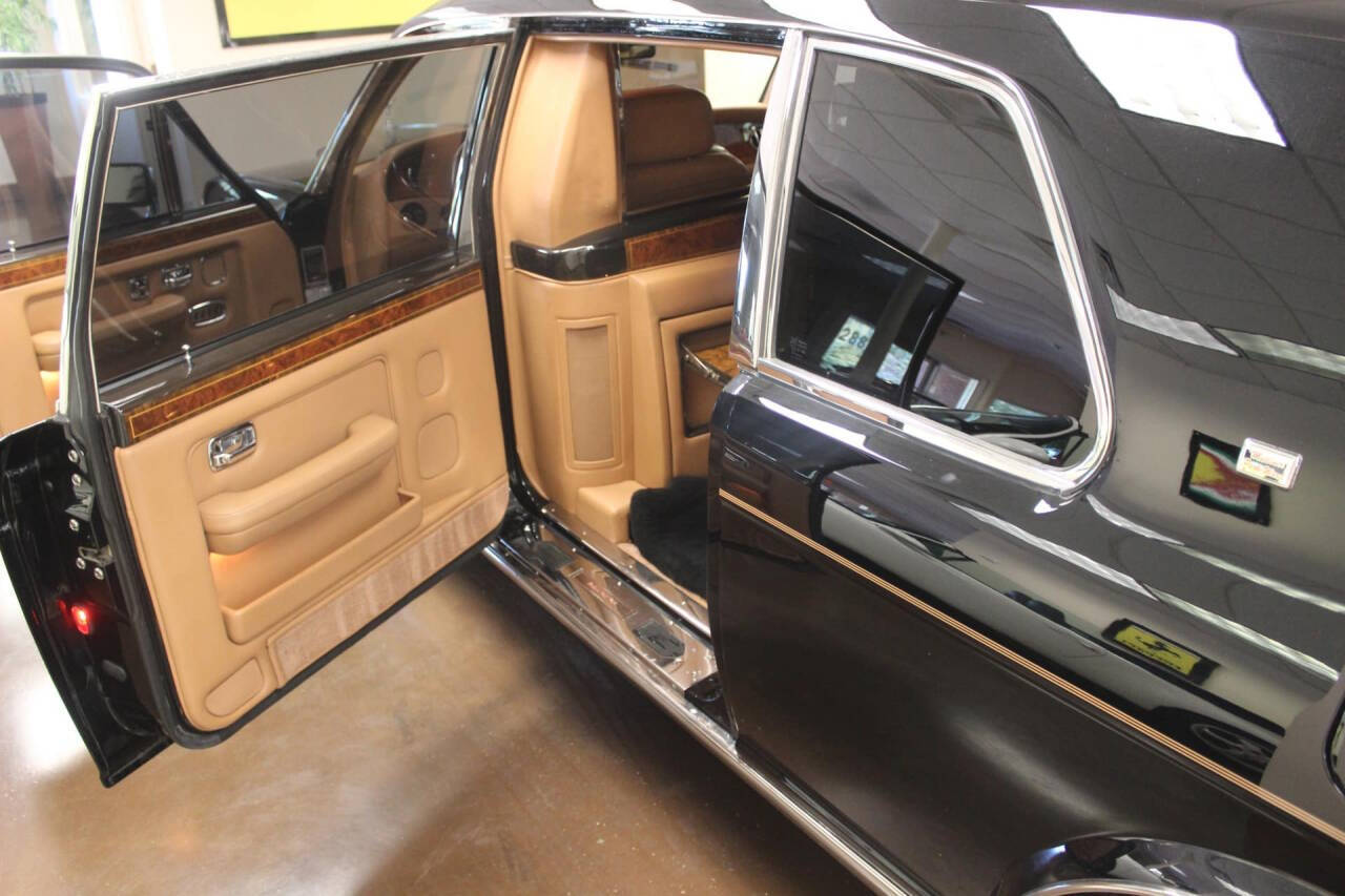 1993 Rolls-Royce Silver Spur II Touring Limousi 33