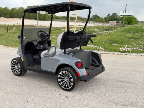 2026 E-Z-GO Freedom RXV