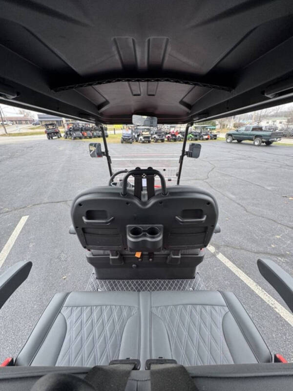 2025 Denago Rover XL