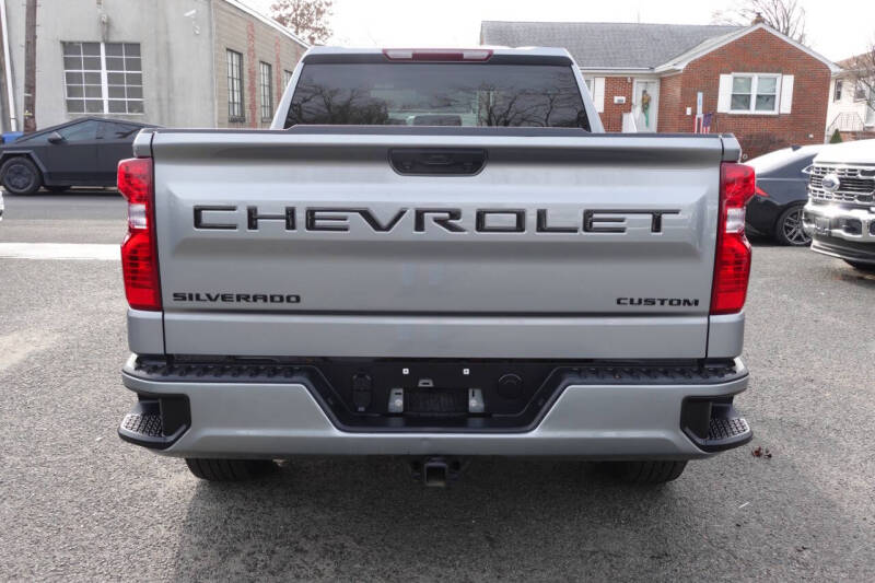 2023 Chevrolet Silverado 1500 Custom