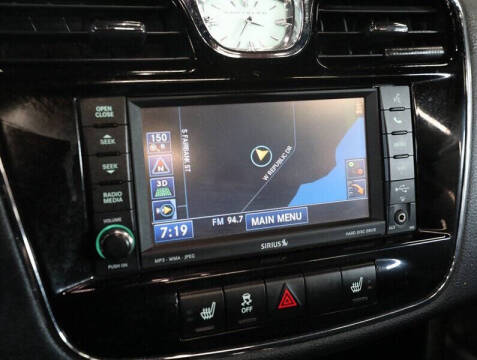 2011 Chrysler 200 S