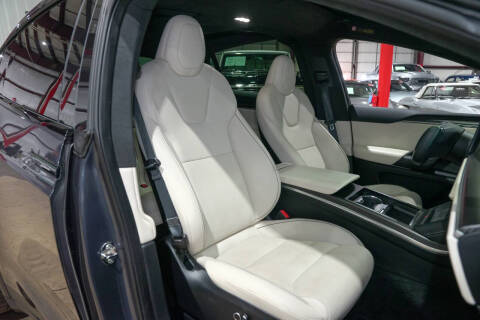 2022 Tesla Model X Plaid