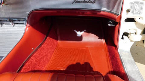 1962 Ford Thunderbird