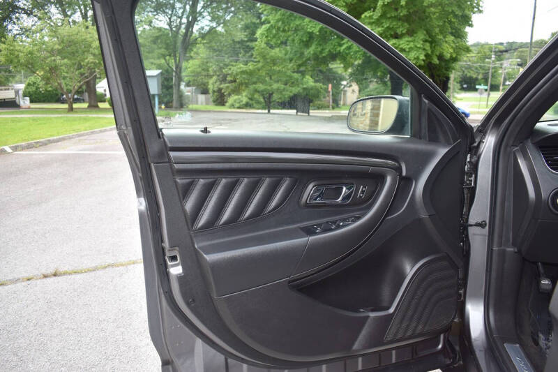 2013 Ford Taurus SHO