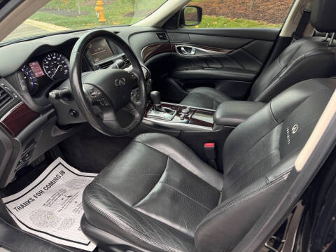 2011 Infiniti M37
