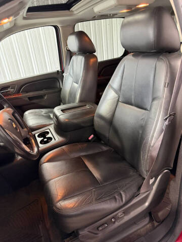 2014 Chevrolet Suburban LT
