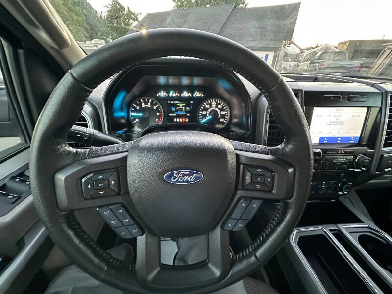 2020 Ford F-150 XLT photo 19