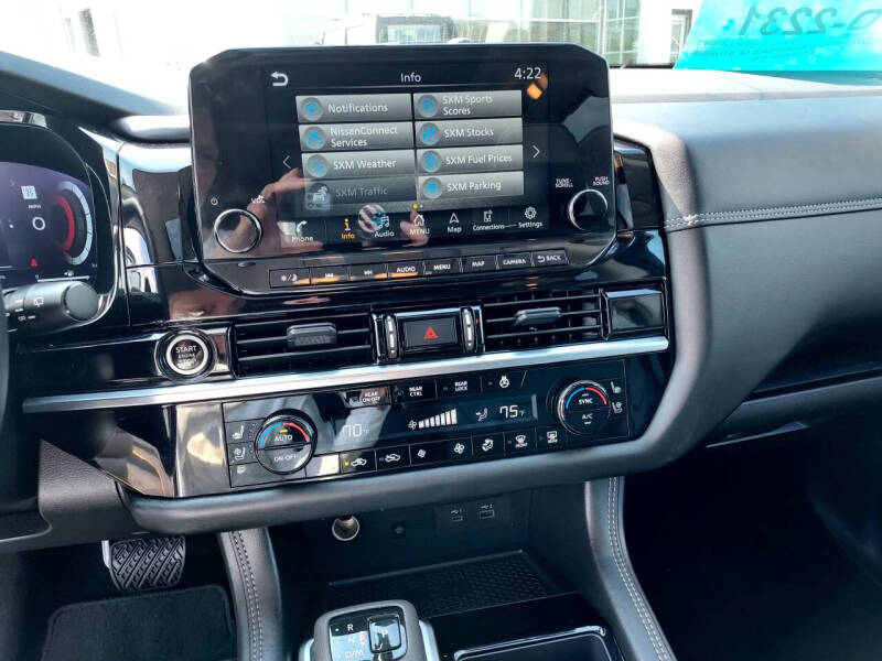 2024 Nissan Pathfinder Platinum