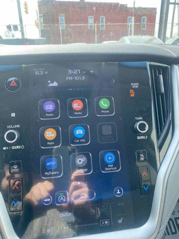 2022 Subaru Outback Premium