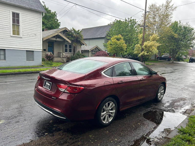 2015 Chrysler 200 Limited
