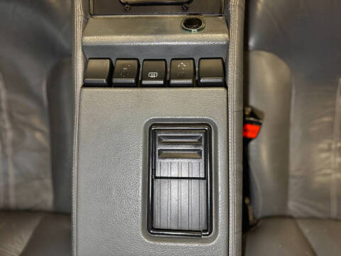 1981 DeLorean DMC-12