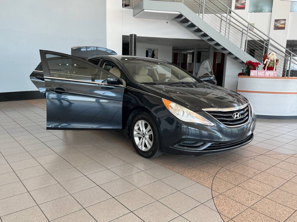 2013 Hyundai SONATA for sale at Auto Haus Imports in Grand Prairie, TX