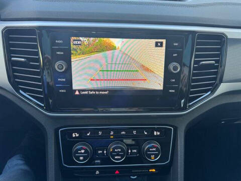 2022 Volkswagen Atlas Cross Sport V6 SEL Premium R-Line 4Motion