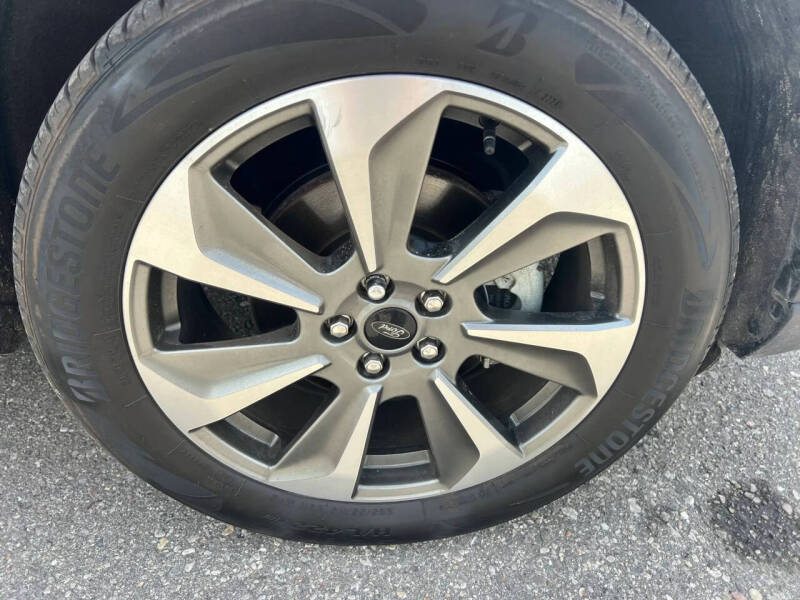 2024 Ford Escape Platinum