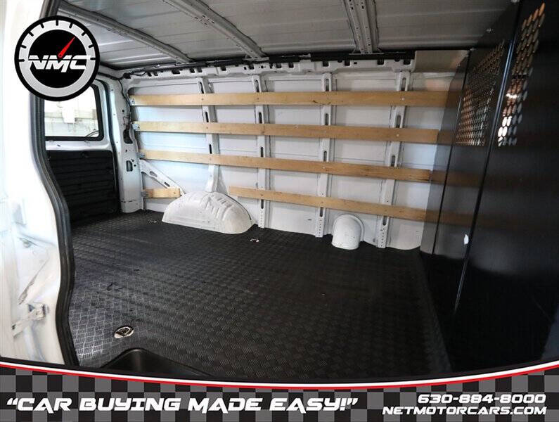 2022 Chevrolet Express 2500