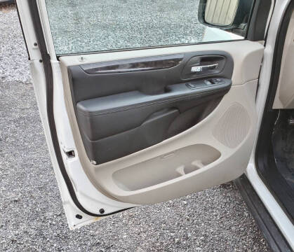 2014 Dodge Grand Caravan American Value Package