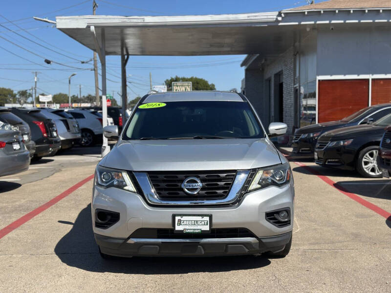 2018 Nissan Pathfinder SV