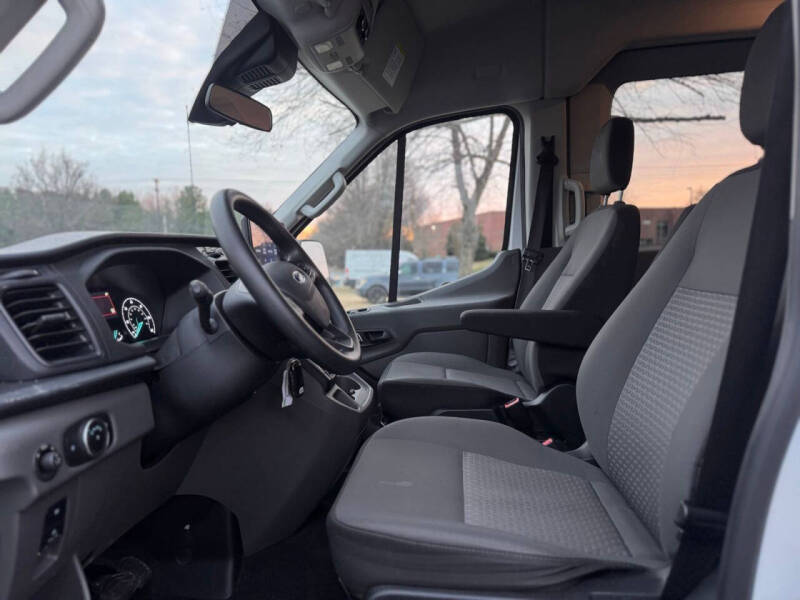 2024 Ford Transit 350 XLT